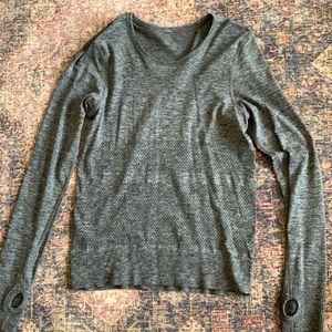 Lululemon Swiftly Relaxed Fit Long Sleeve